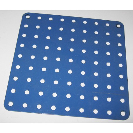 Plaque Meccano sans rebord 9x9 trous bleue