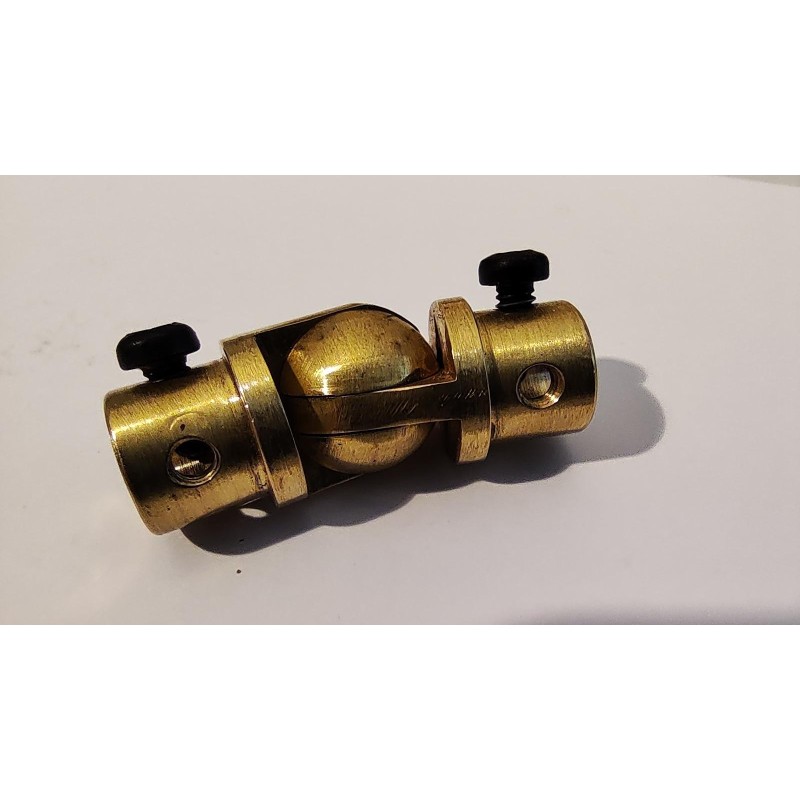 Accouplement universel pour axe Meccano de 8 mm