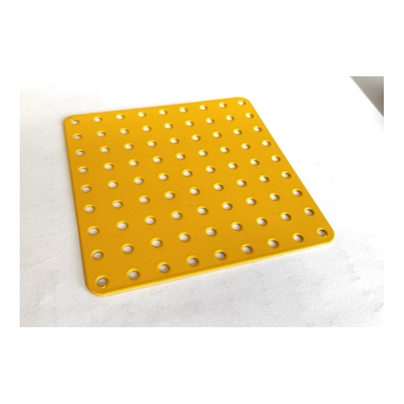 Plaque Meccano sans rebord 9x9 trous jaune