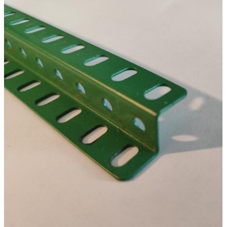 Cornière contrecoudée compatible Meccano 11 trous verte