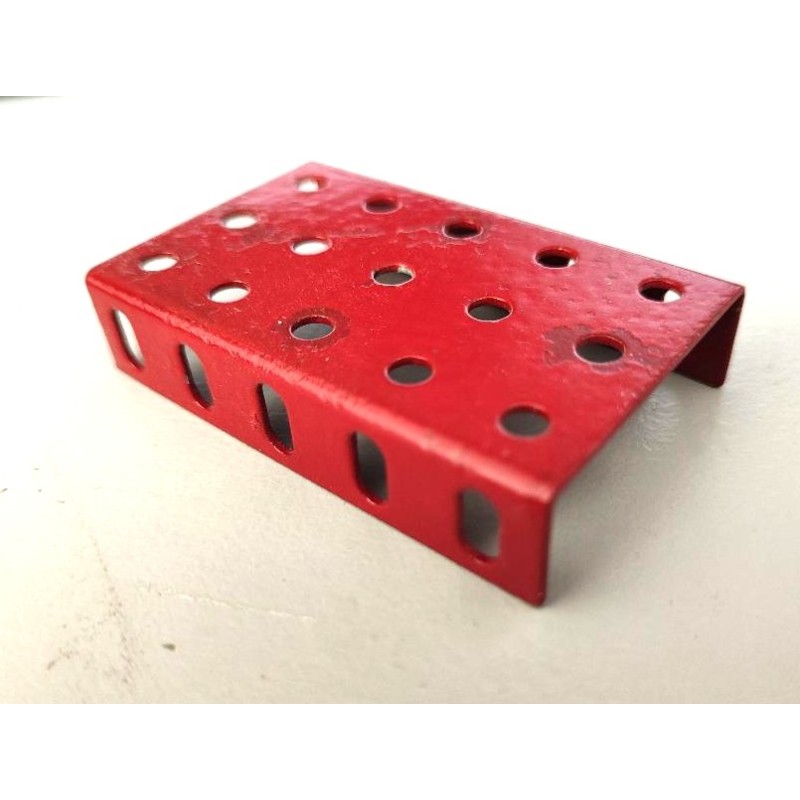 Plaque à rebords compatible Meccano 5x3 trous rouge