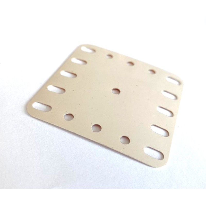 Plaque plastique Meccano 5x5 trous blanc cassé