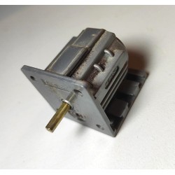 Moteur Meccano 3-6 volts...