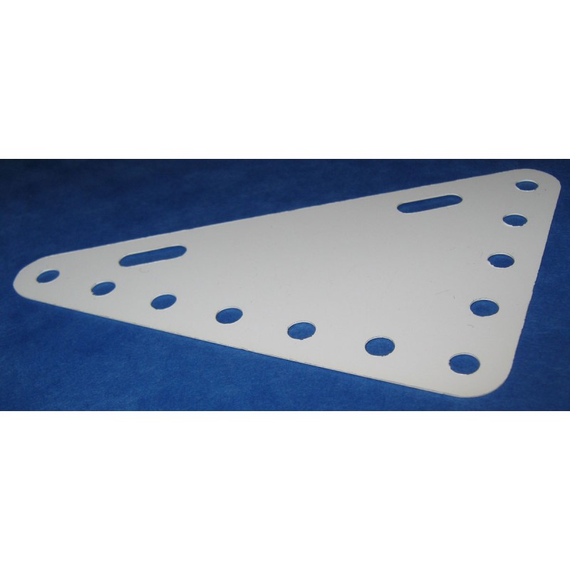 Plaque flexible triangulaire Meccano 7 x 5 trous blanche